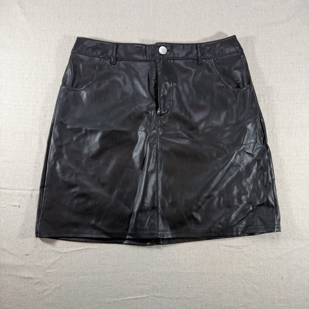 Madden NYC Faux Leather Mini Skirt Black Large L High Waisted Night Out Goth Y2K